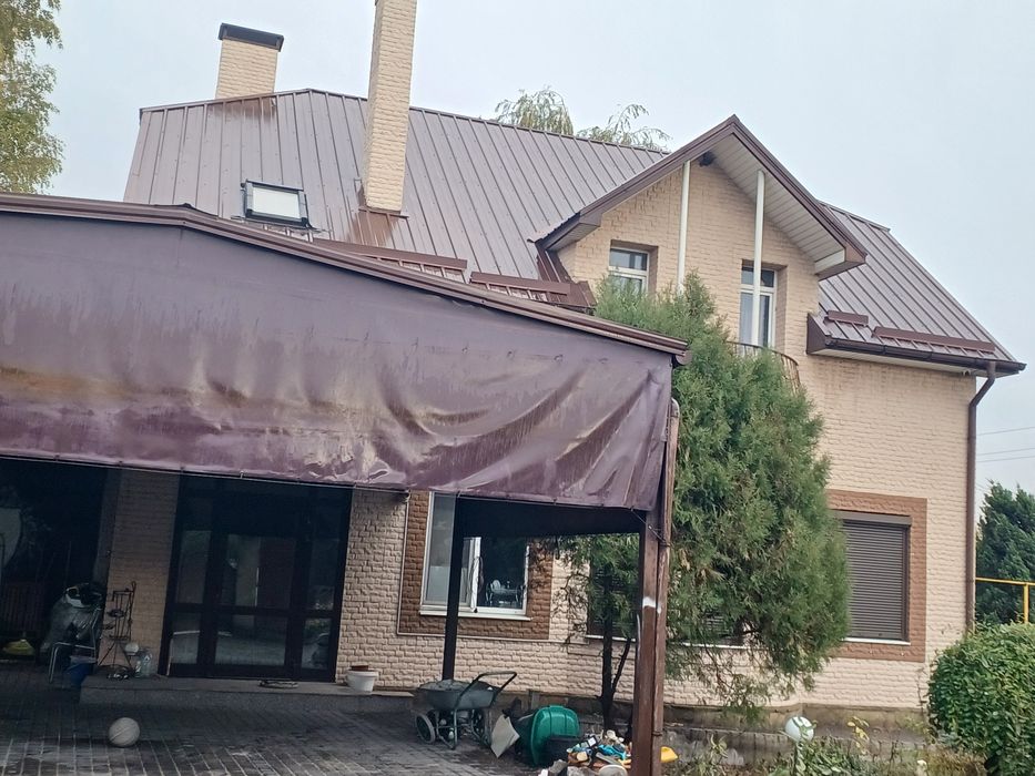 Продам  дом  Каменское возле  соснового леса  190000$