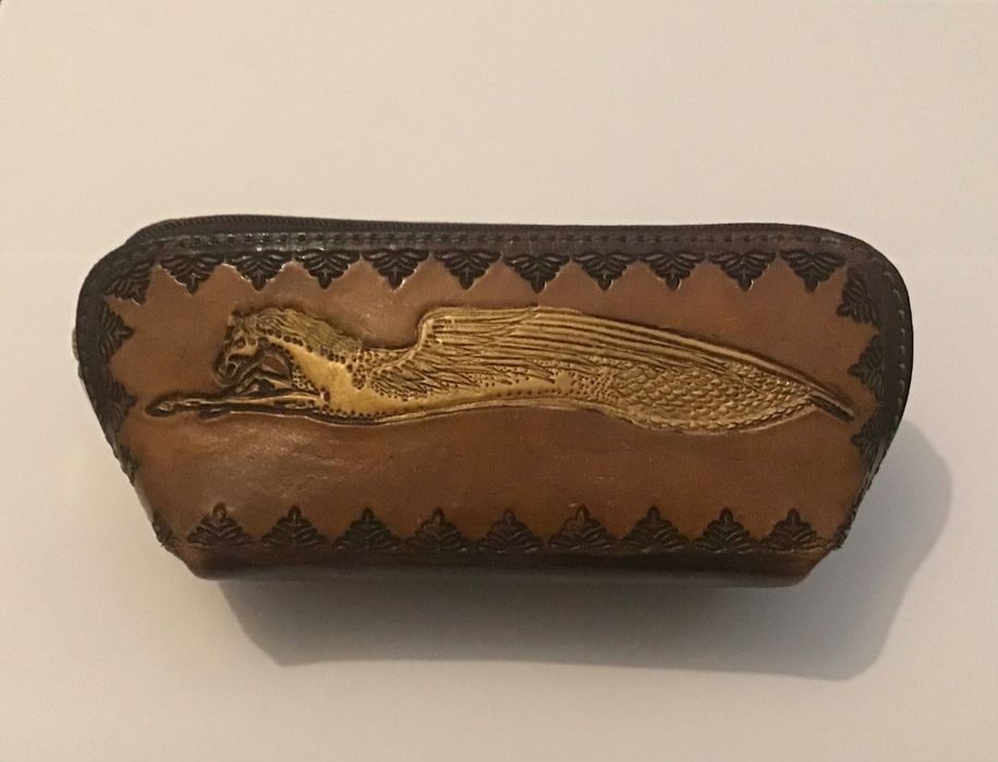 Bolsa para guardar óculos marca Lapó