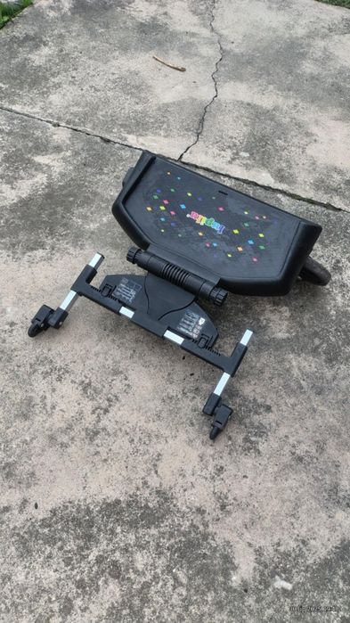 Dostawka do wózka Lupilu