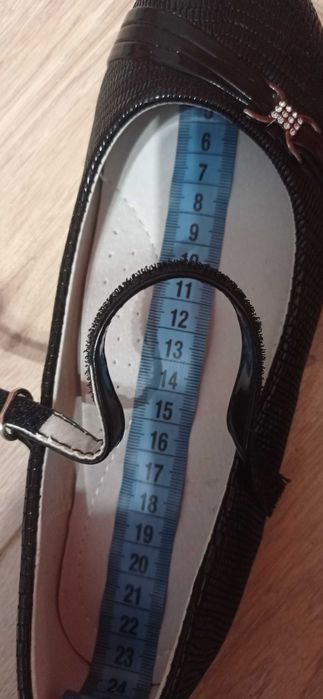 Туфлі для дівчинки