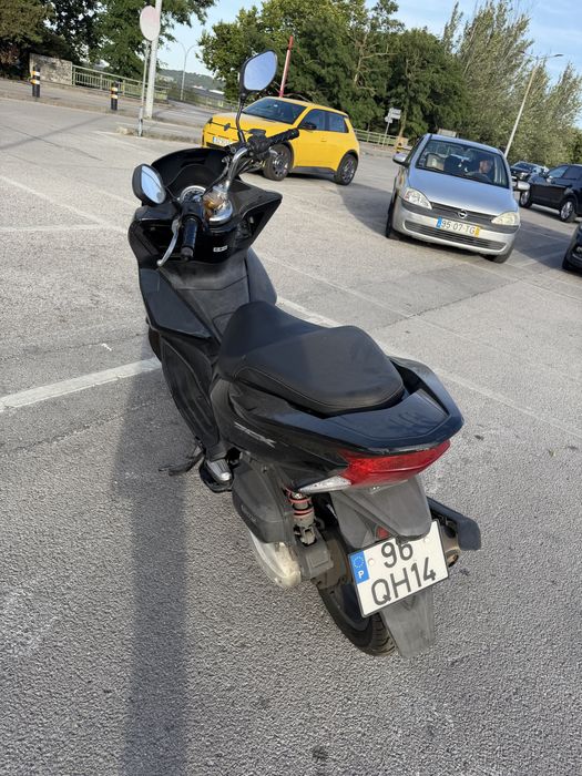 Honda PCX 2015 por 1200€