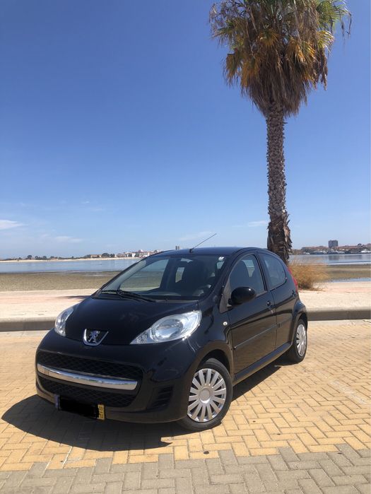 Peugeot 107  em perfeitas condicoes