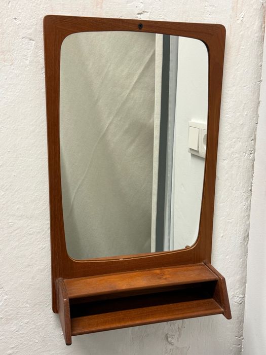 Duńskie teakowe lustro ścienne z półką, vintage midcentury