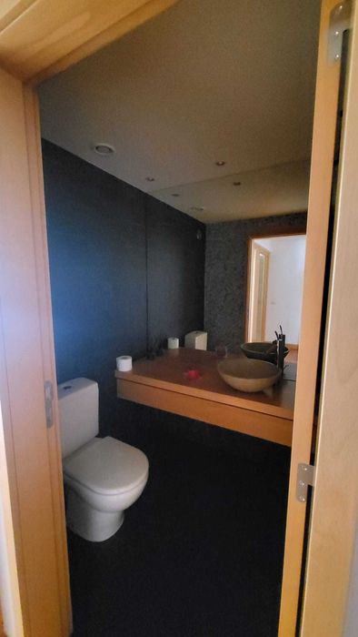 Excelente Apartamento T2 com dois parqueamentos, arrecadação, Alto dos Moinhos, São Domingos de Benfica, Lisboa.