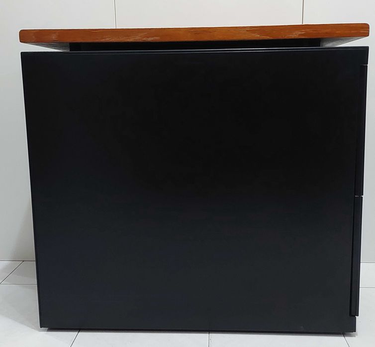 Módulo / Bloco Garaveta metal com chave tampo madeira Tem rodízios