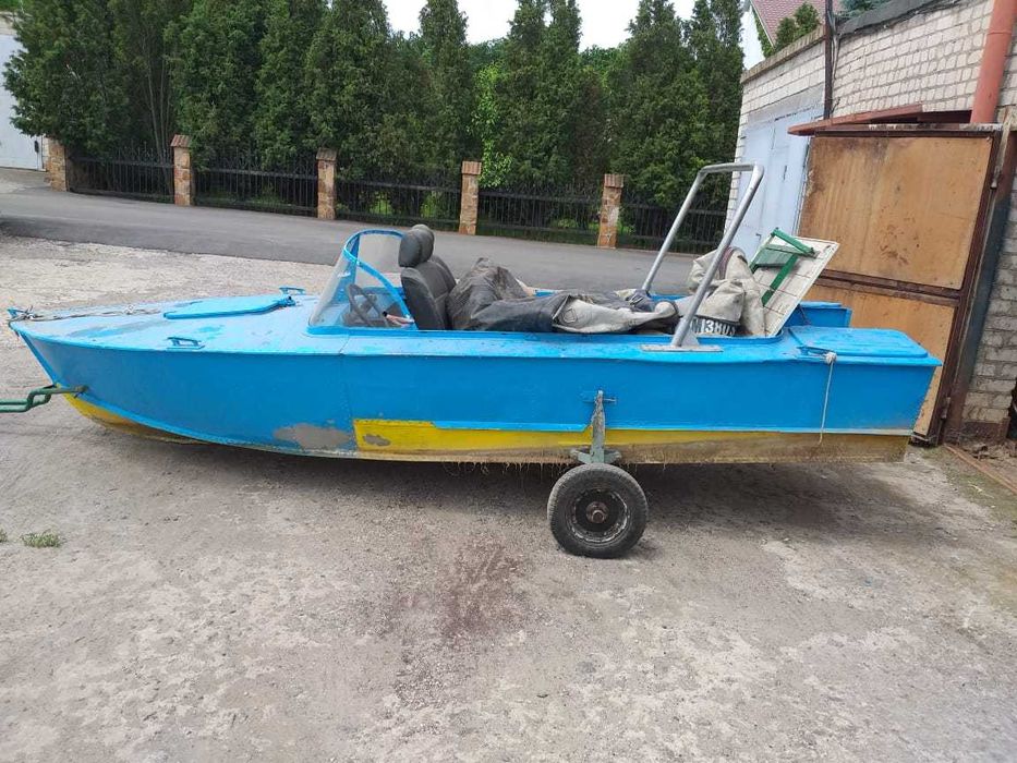 Лодка Прогресс 2М