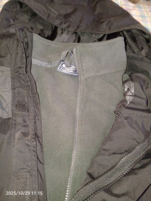 Куртка чоловіча бренду Mountain Warehouse