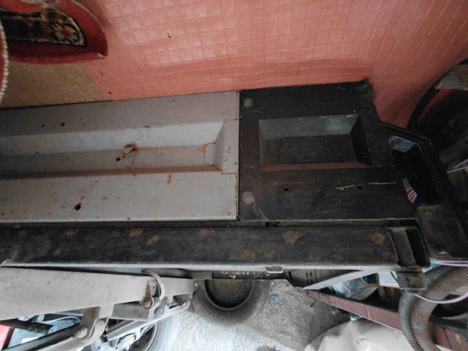 Причіп  КМЗ  -8136    92 рік