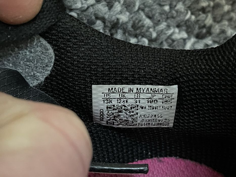 Korki dzieciece Adidas rozmiar 30,5