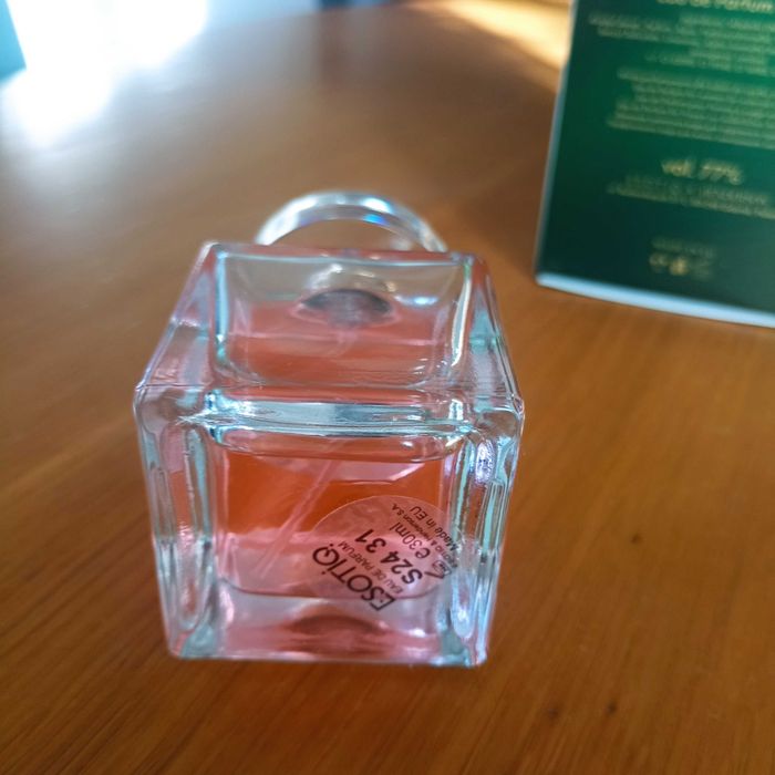 Perfumy damskie esotiq