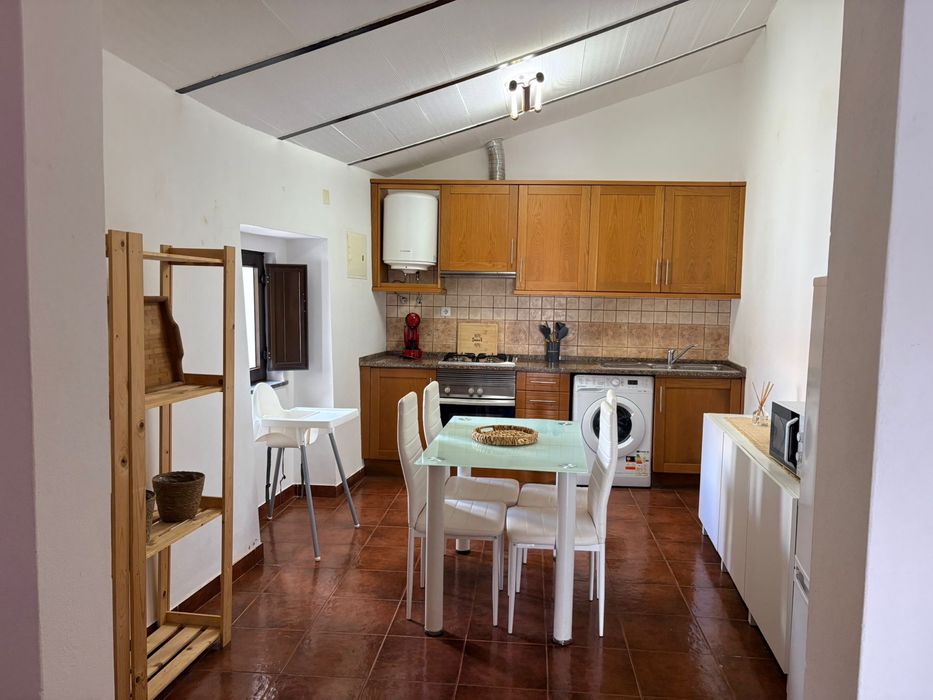 Vivenda com terreno corte pinto