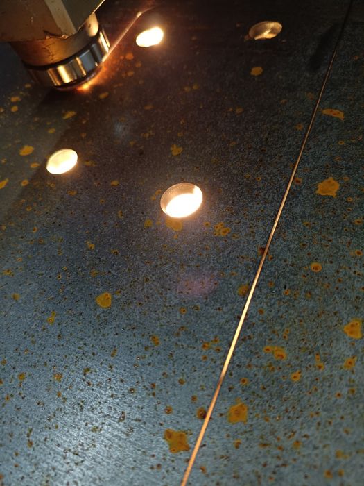 Cięcie laserowe blach