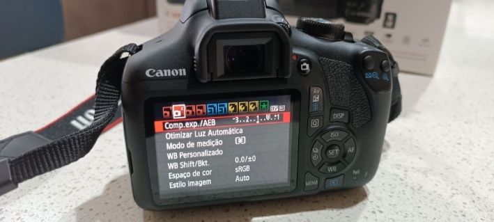 Canon 2000d com estojo