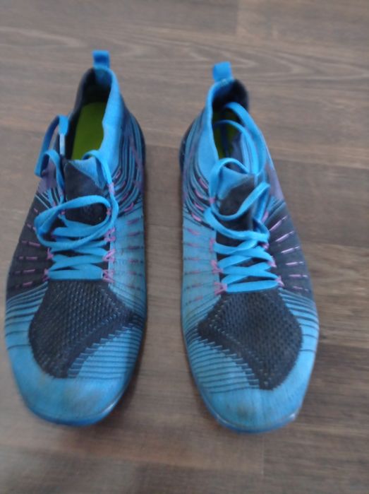 Używane buty sportowe(treningowe) Nike rozmiar 44,5 28,5cm