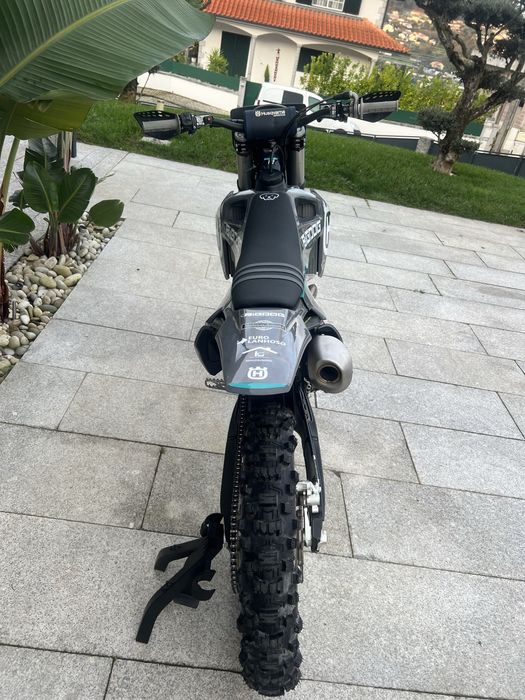 Huskvarna fc 250 matriculada . Possibilidade de financiamento