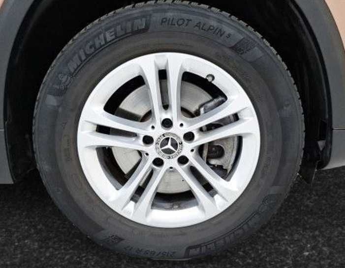 Conjunto de 4 Jantes Mercedes 17" com Pneus 215/65r17