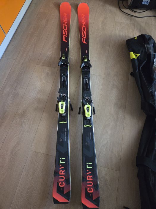 Лижі Fischer RC4 The Curv TI 171 см: 10 000 грн. - Лыжи