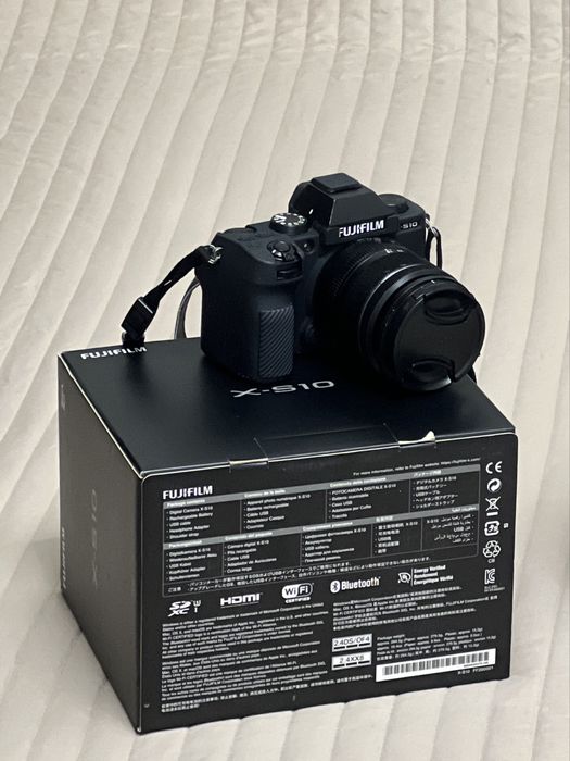 FUJIFILM XS-10 body (+ 5 акумуляторів + кейс)
