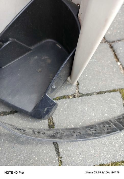 Fotelik do montażu z tyłu roweru do przewozu dziecka HAMAX SMILEY