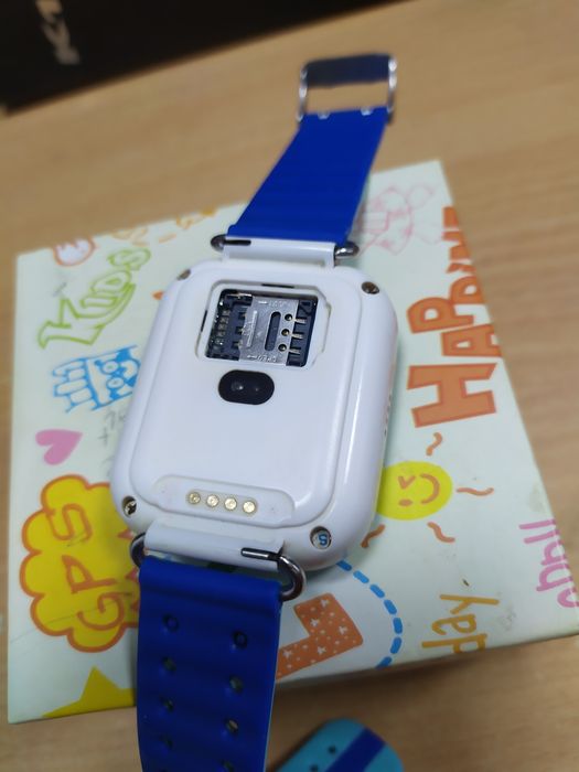 Смарт часы телефон детский с GPS трекером