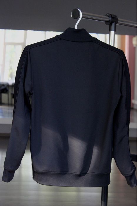 Бомбер Zara  гарної якості