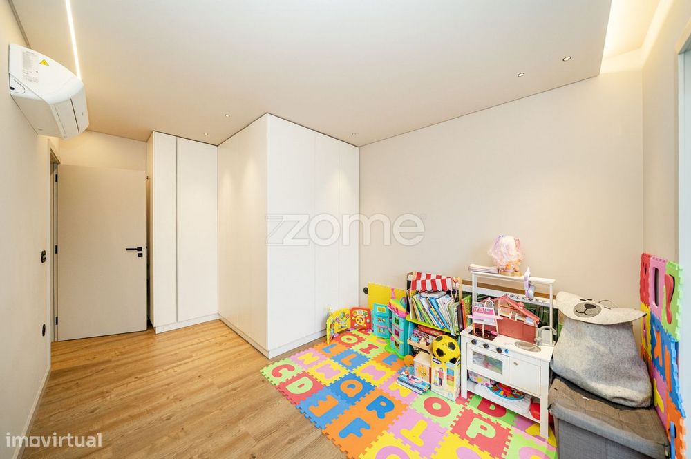 Apartamento T3 Renovado, em Vila de Prado, Vila Verde