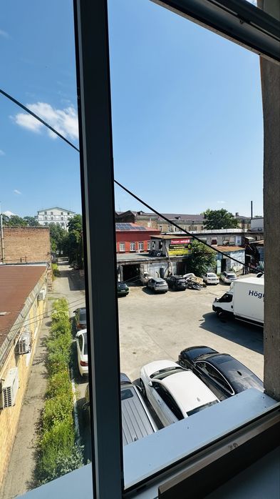 Продам коммерческое помещение, 230м2, Центр