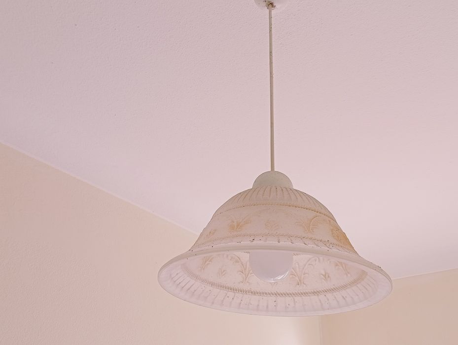 2 Ceiling Lamps427809218673387521
