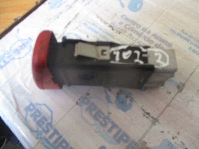 Botão / interruptor 4 piscas HONDA HR-V (GH_)