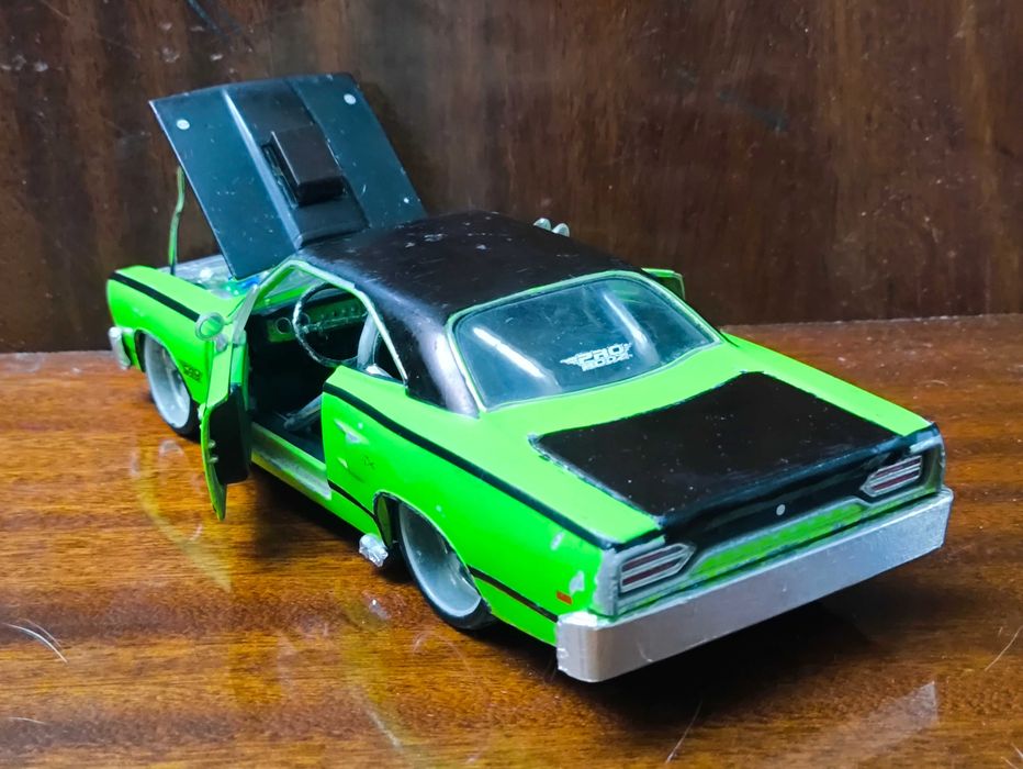 Машинка Plymouth GTX 1970 1/24 Maisto