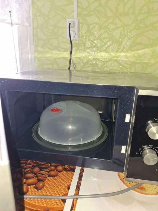 Продам мікрохвильовку.