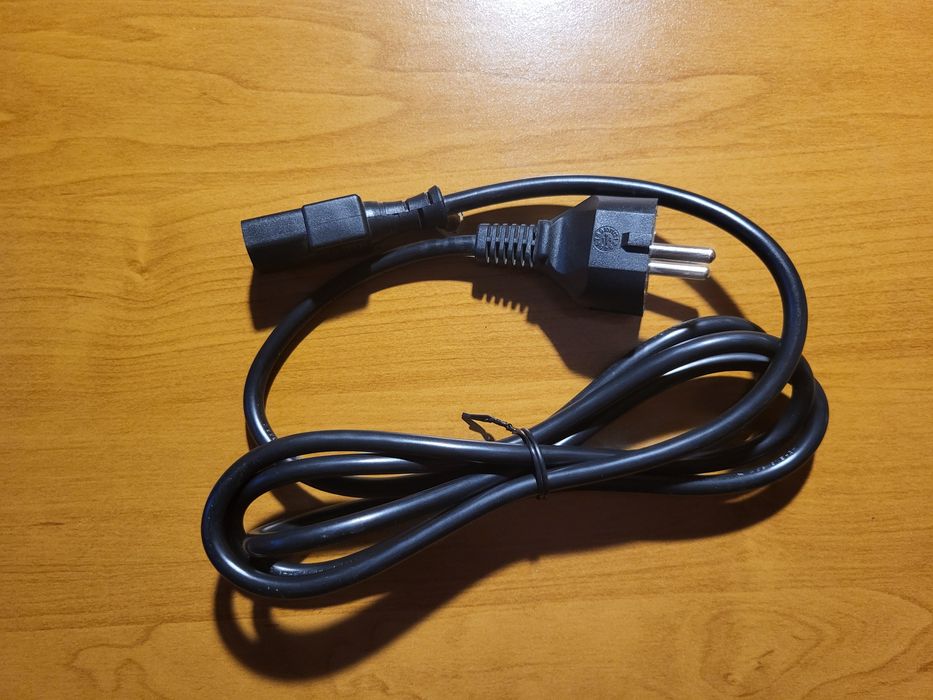 Кабель питания C13