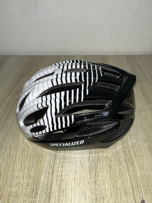 Велошлем specialized L