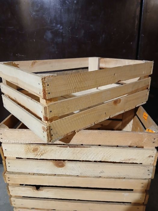 Sprzedam skrzynki drewniane