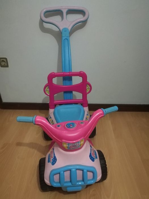 Mota de passeio424681989358243841