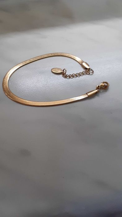 Śliczna bransoletka wężowa