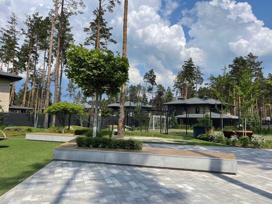 Будинок в закритому котеджному містечку. Проєкт №1 з гаражем – další