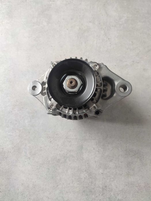 Alternator Denso 12V 40A Kubota D1005 D1105 D902 D1305 D722 D905 V1505