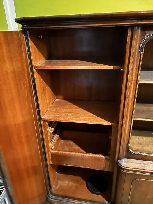 Szafa, biblioteczka, witrynka