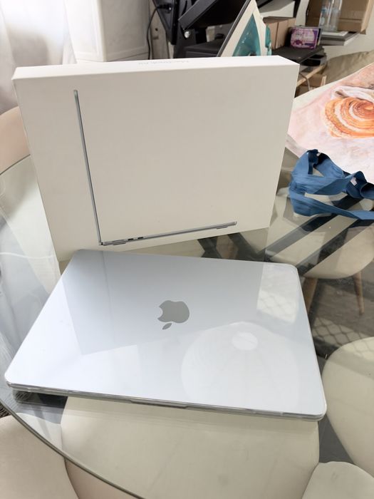 Macbook m5 com 512 gigas