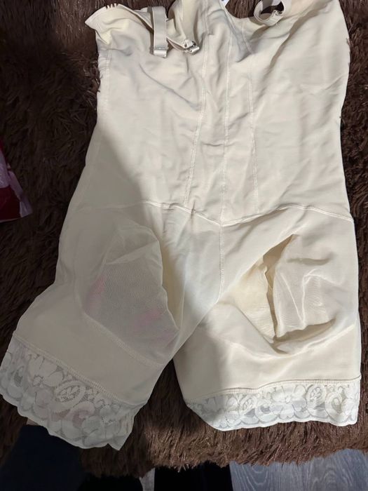 Утягуюче боді L-Xl