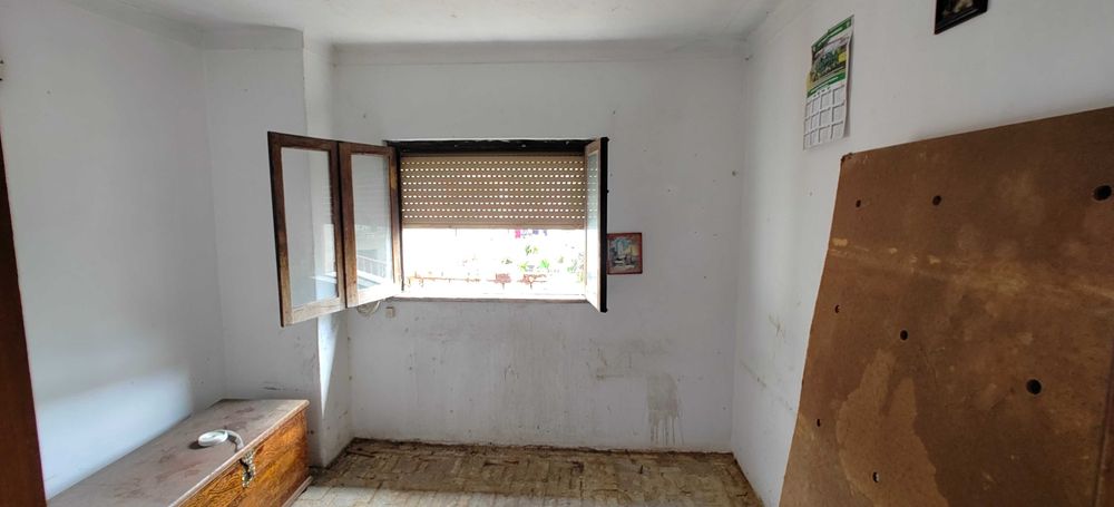 Moradia M3/Remodelação!