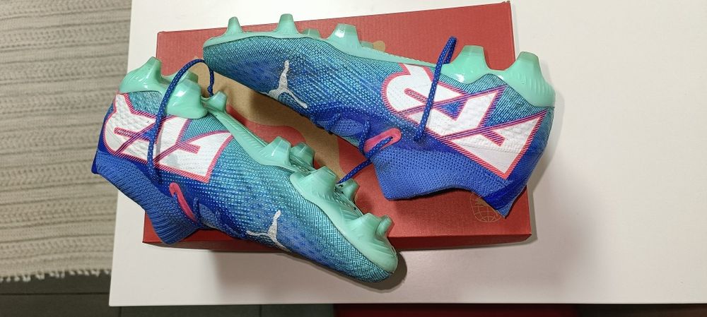 Chuteiras Puma Future 7 Ultimate