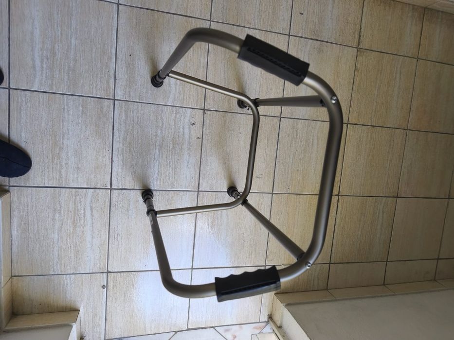 Andarilho  Aluminio Fixo