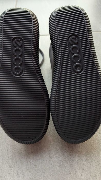 Ecco damskie buty granatowe 39/40 nowe