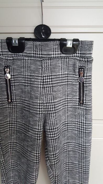 Legginsy w kratke F&F r.122 cm 6-7lat