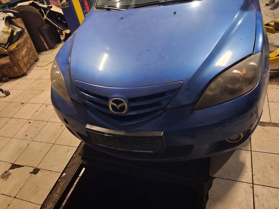 Бампер передній Mazda 3 BK хетчбек 2003 2009
