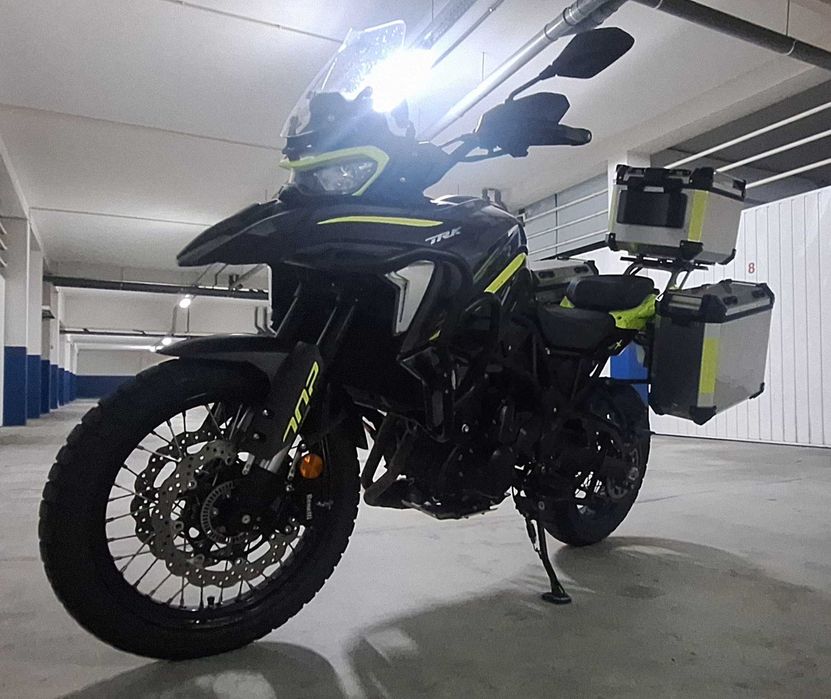 Benelli TRK 702X
