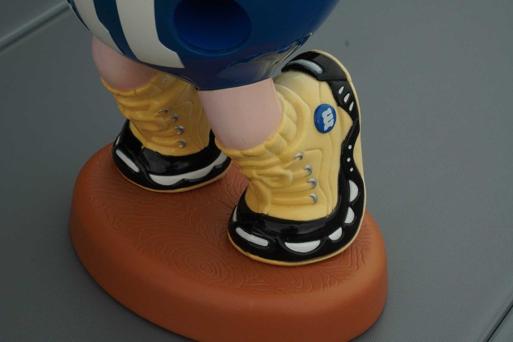 Dozownik M&Ms Koszykówkarz Limitowana Edycja