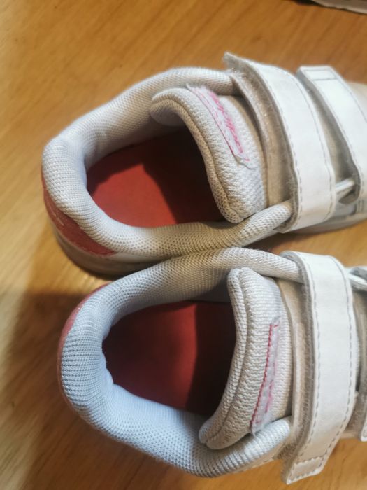 Buty adidas 25 biało różowe brokat obuwie buciki adidasy